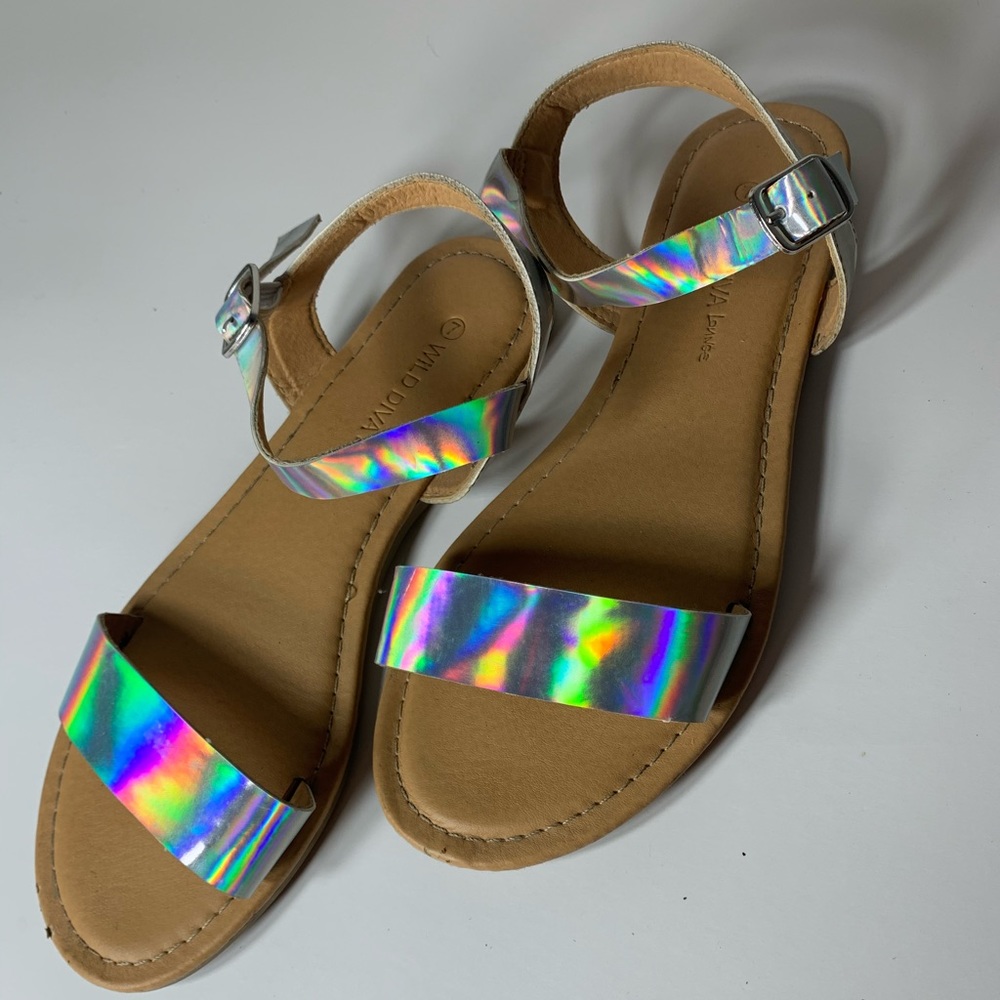 Junior/Woman’s holographic sandals